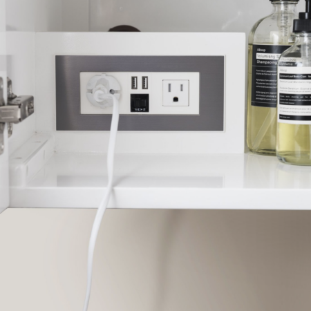 James Martin Mercer Island 48" Single Bathroom Vanity, Gloss White (Brushed Gold Hardware,Gloss White Sink) - Image 3
